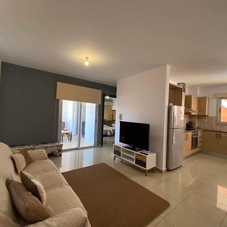Andris Apartment パラリムニ エクステリア 写真